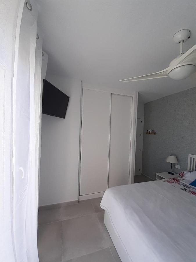 Great Views Terrace Apartment ตอร์เรโมลิโนส ภายนอก รูปภาพ