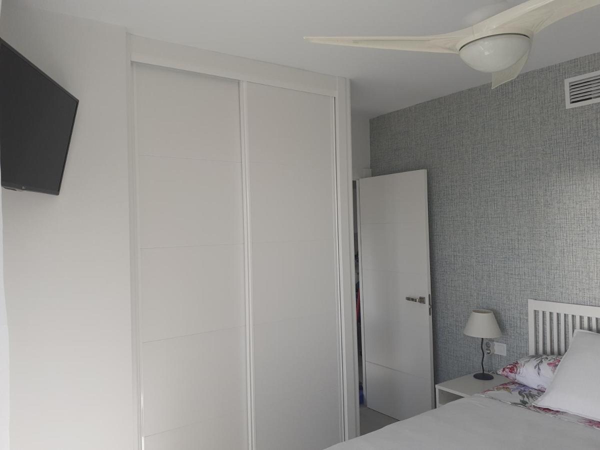 Great Views Terrace Apartment ตอร์เรโมลิโนส ภายนอก รูปภาพ